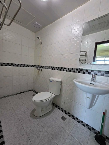 台積電12分|雙人大套房|光寶8分|電梯宅高大特區|代收垃圾 - Image 7