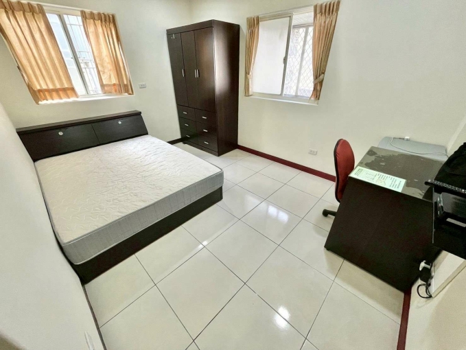 免爬高🍀租屋補助🍀機車位🍀代收包裹🍀飲水機🍀子母車（第4張）