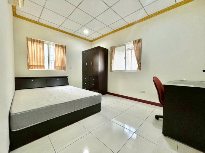 免爬高🍀租屋補助🍀機車位🍀代收包裹🍀飲水機🍀子母車（第1張）