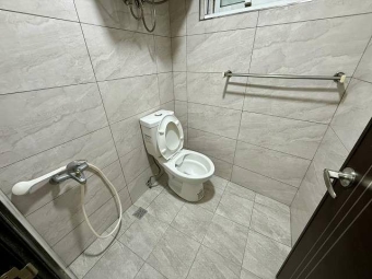 💞大象租屋💞近SOGO.威尼斯影城旁.漂亮網路大套房.附傢俱.家電.有陽台（第7張）