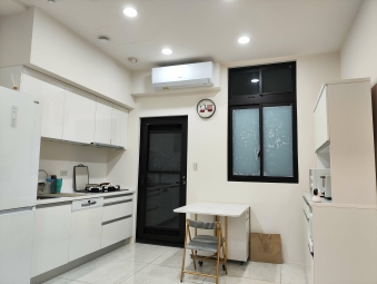 【南港生活圈】全新兩房｜衛浴開窗+TOTO免治｜洗碗機+瓦斯爐｜真正一卡皮箱入住（第1張）