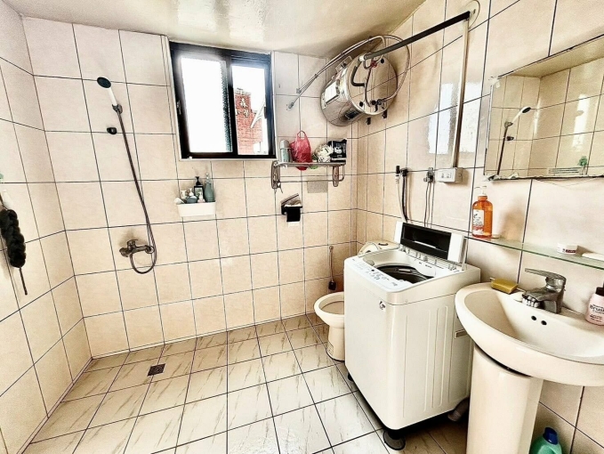 林森東路獨洗曬.陽台大套房（第2張）