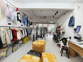 ☆松山車站☆五分埔熱鬧金店、方正大空間（第5張）