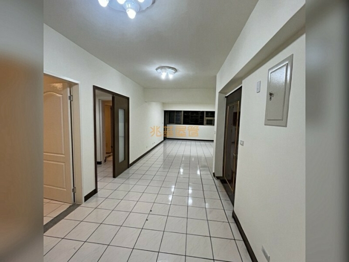 兆基社會住宅🏠👍🏻近廟口電梯四房👍🏻(第3張)