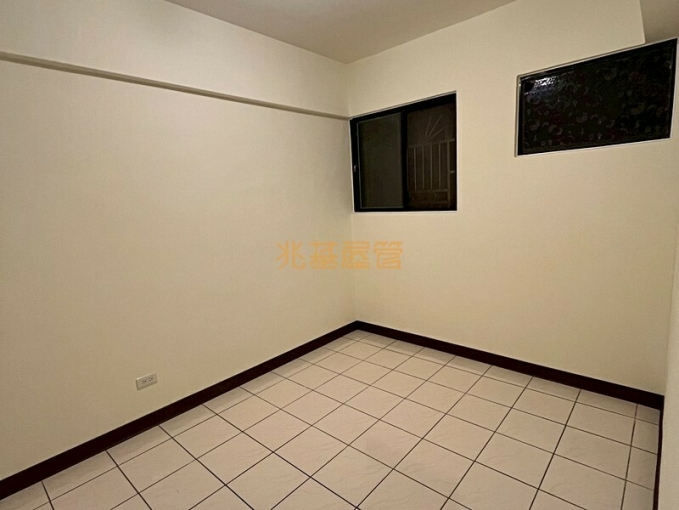 兆基社會住宅🏠👍🏻近廟口電梯四房👍🏻(第8張)