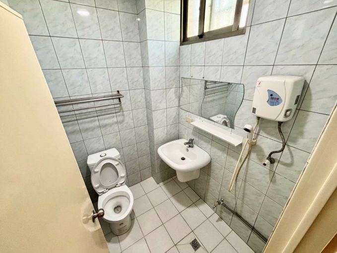 超美一房一廳雙衛浴✨雙租補✨機車位✨流理台✨情侶合租必看❤️（第6張）