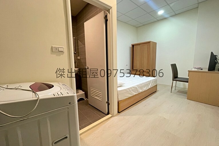 傑出租屋/站前低樓層,獨洗,可補助,室內機車位(第4張)