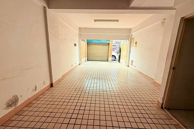 兆基社會住宅🏠可租補可入籍🏠整層大車庫透天🚗(第1張)