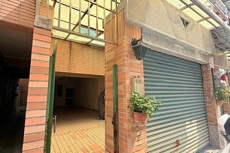 兆基社會住宅🏠可租補可入籍🏠整層大車庫透天🚗(第13張)