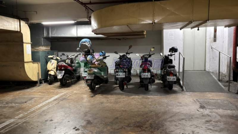 光華商圈電梯管理大套房 - Image 9