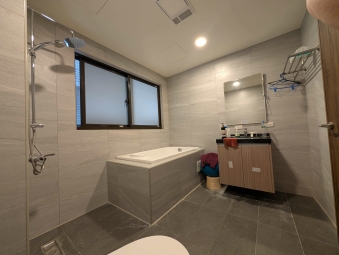 電梯別墅整層主臥 - Image 9