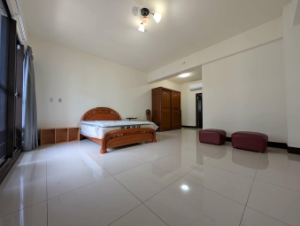 電梯別墅整層主臥 - Image 7