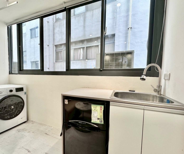 燙到要放耳邊降溫😺可寵可狗✨可租補✨洗烘脫💕近水湳 北平商圈⚡宇你相見（第11張）