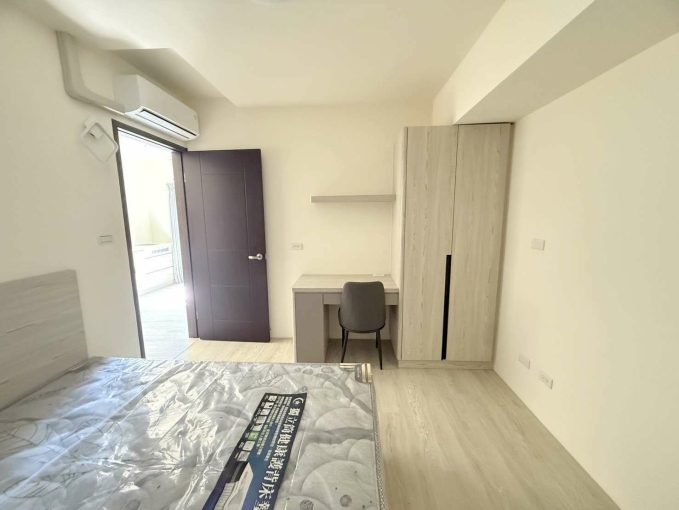 你需要999朵玫瑰還是一套房?✨陽台獨曬💕可租補✨近一中 台體💕宇你相見（第2張）