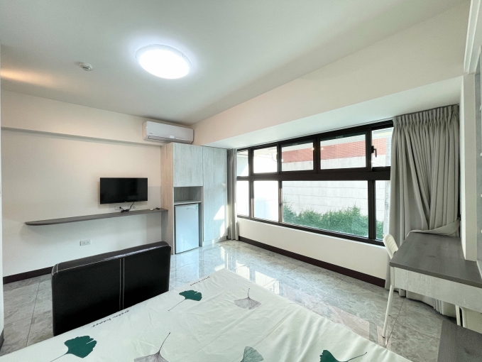 租補*超新電梯套房*大空間*子母車 - Image 4