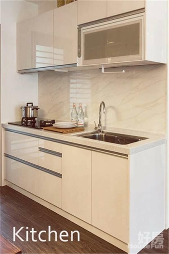 靠萬大路新裝潢電梯公寓兩房兩廳一衛一陽台一車位出租（第3張）