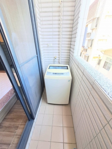 台電可租補**陽台獨洗曬**電梯**飲水機**子母車** - Image 10