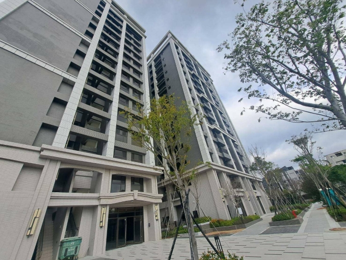 免仲可租補/客運園區旁全新電梯兩房車（第13張）