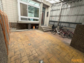兆基🏡鄰埤角市場車庫別墅(事故屋)（第11張）