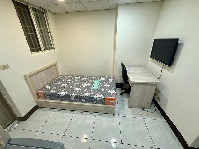 💞大象租屋💞中原網路全新套房.傢俱家電齊全.有陽台.專用洗衣機（第2張）