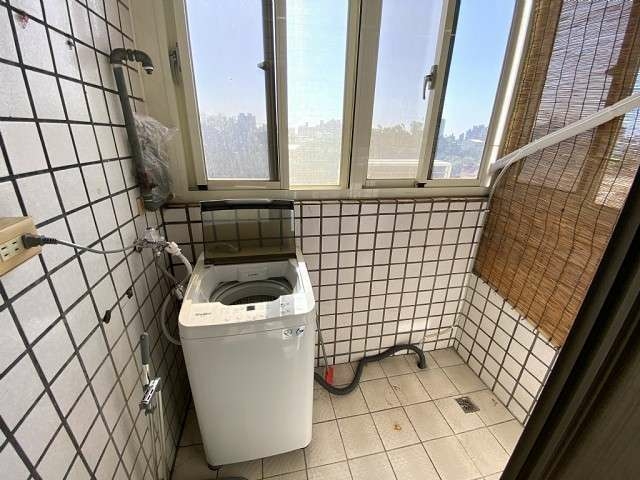 💞大象租屋💞近中原大學旁.電梯漂亮網路大套房.有陽台.傢俱齊全（第8張）