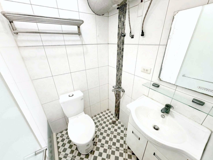 租補*電梯套房*飲水機*子母車（第11張）