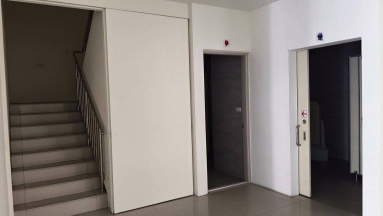 50米大路寬的燙金店面（第3張）