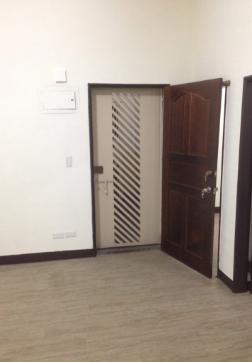 近大坪林捷運站 採光通風佳 4房2廳1衛1廚 - Image 5