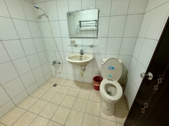 💞大象租屋💞近中原大學.五大房.空屋附冷氣.1樓可停汽車 - Image 25