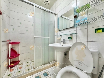 近雅潭夜市🌟大雅6房透天✅可寵✅門口可停車 - Image 17