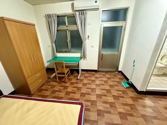 💞大象租屋💞近平鎮.陽明醫院旁.優質透天大套房.附傢俱家電.有陽台.專用洗衣機 - Image 2