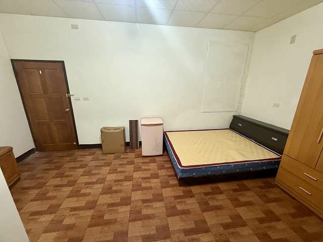 💞大象租屋💞近平鎮.陽明醫院旁.優質透天大套房.附傢俱家電.有陽台.專用洗衣機 - Image 4