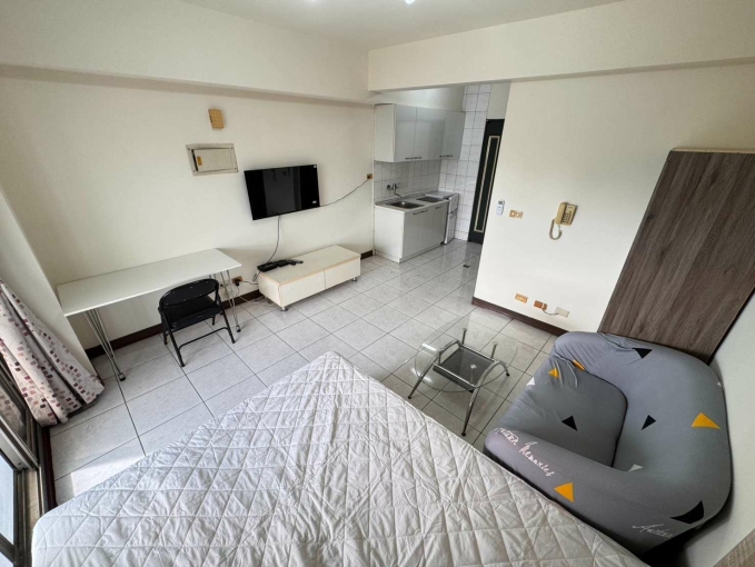 大勇街 好萊屋 套房出租（第3張）