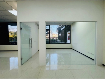 3年新屋8米面寬金店（第3張）