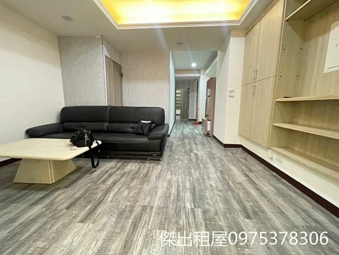 傑出租屋/社區大坪數3房,含管,可補助 - Image 1