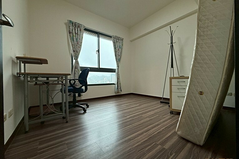 兆基社會住宅🏠七堵✅微裝潢大坪數✅超便宜有車位3房2廳2衛（第6張）
