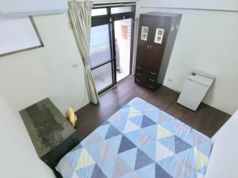 可短租半年✨電4.5✨陽台獨洗✨室內機車位✨全新變頻冷氣✨限女（第3張）