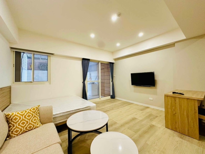 即將釋出.永和區.頂溪站.獨立陽台.大空間設計感套房105 - Image 1