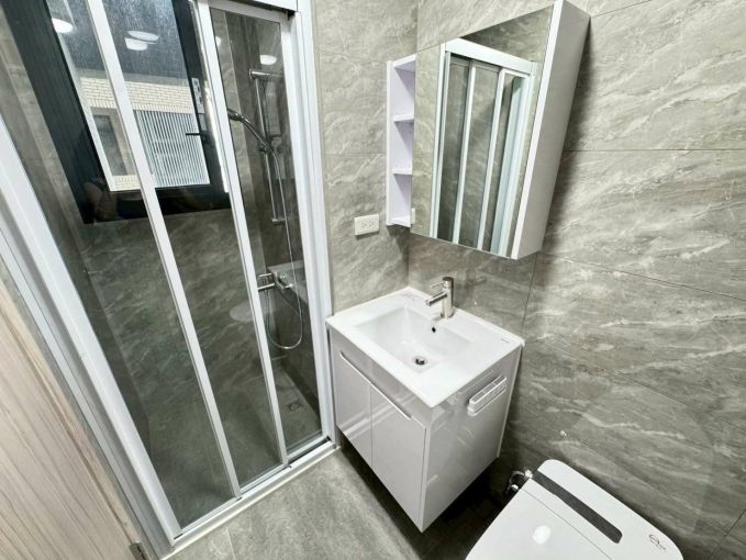 🧡加賴約🧡可貓咪🧡兩房一廳🧡租屋補助🧡百萬裝潢🧡含平面車位 含機車位🧡（第5張）