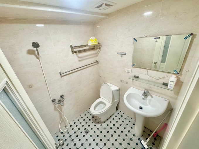 小資2房🏆可租補🏅獨洗曬🔆流理台開伙✅子母車（第5張）