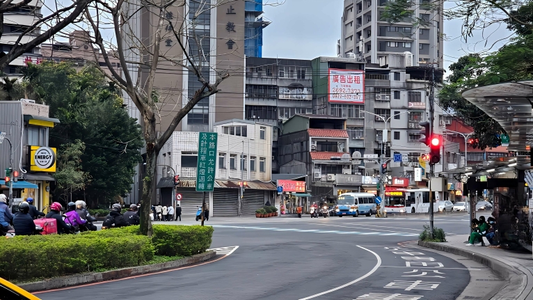 全新裝修.拎包入住 - Image 2