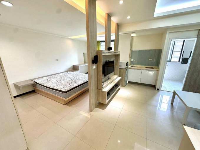 超大間類一房一廳✨台水電✨雙租補✨電梯管理員（第4張）