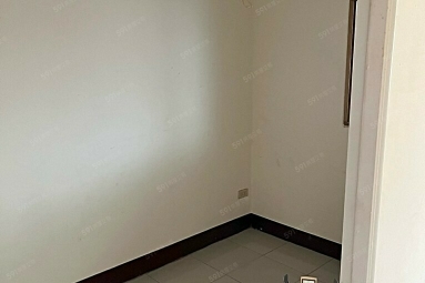 新埔捷運❤️新埔國小❤️採光通風❤️入戶籍含水❤️低租（第2張）