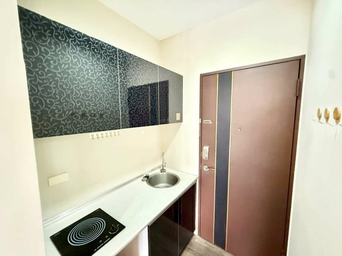 ✨滿分套房✨子母車✨陽台獨洗曬✨流理臺✨電磁爐✨飲水機（第9張）