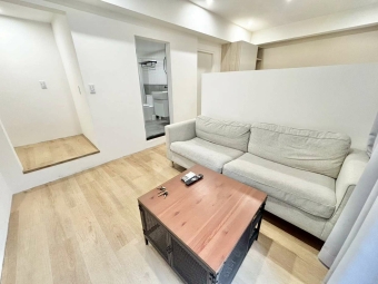 正1房1廳🏅可租補💰中島流理台🦞質感裝潢🌷家電全配（第3張）