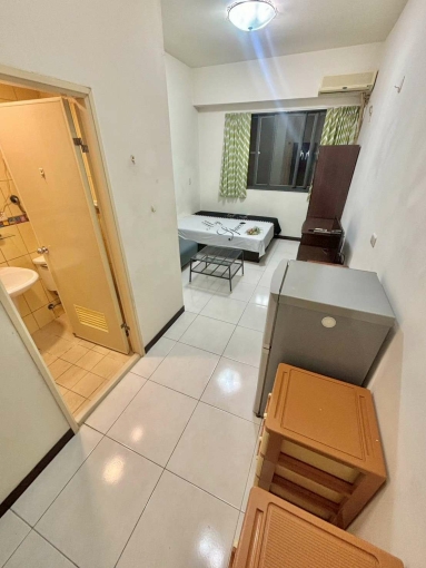 🌟近七期百貨商圈、惠文國小❗可雙租補💥機車好停車（第4張）