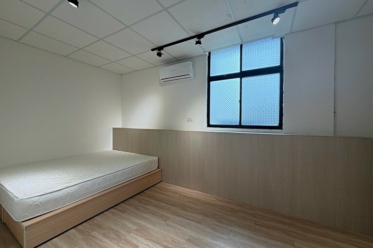 💓劍南路捷運/可養貓咪/陽台兩房/租補不會過(第4張)