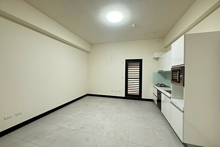 仁武區全新車庫透天獨立4套房門口免仲可租補🏠兆基社會住宅（第4張）