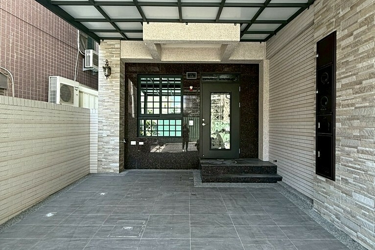 仁武區全新車庫透天獨立4套房門口免仲可租補🏠兆基社會住宅（第3張）
