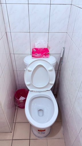 全新整理套房. 全新家電. 全新傢俱.（第4張）